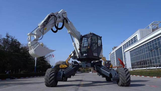 “真实的科幻”!《流浪地球2》中许多大国重器来自这家企业